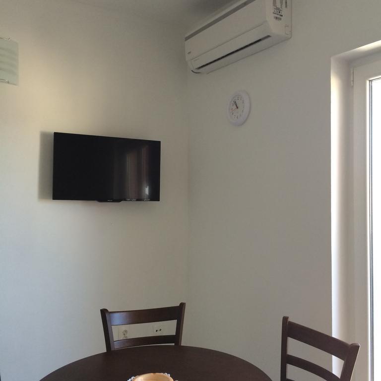 Apartments Pisac Ražanj Стая снимка
